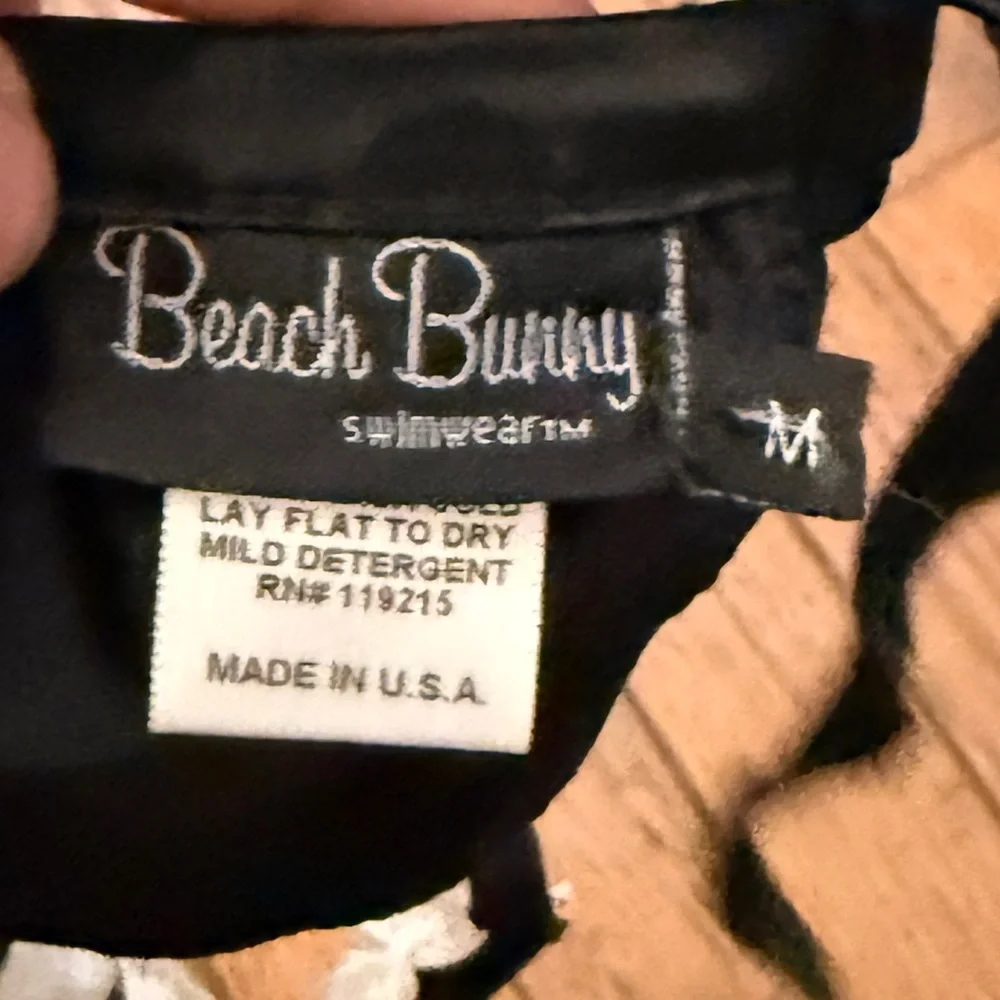 Beach Bunny Black Bikini Top with Lace Trim nwot